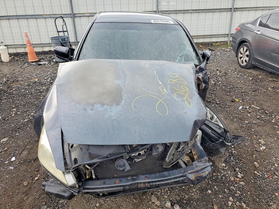 Photo 5 from auction – 2005 HONDA ACCORD with VIN 1HGCM56435A033781
