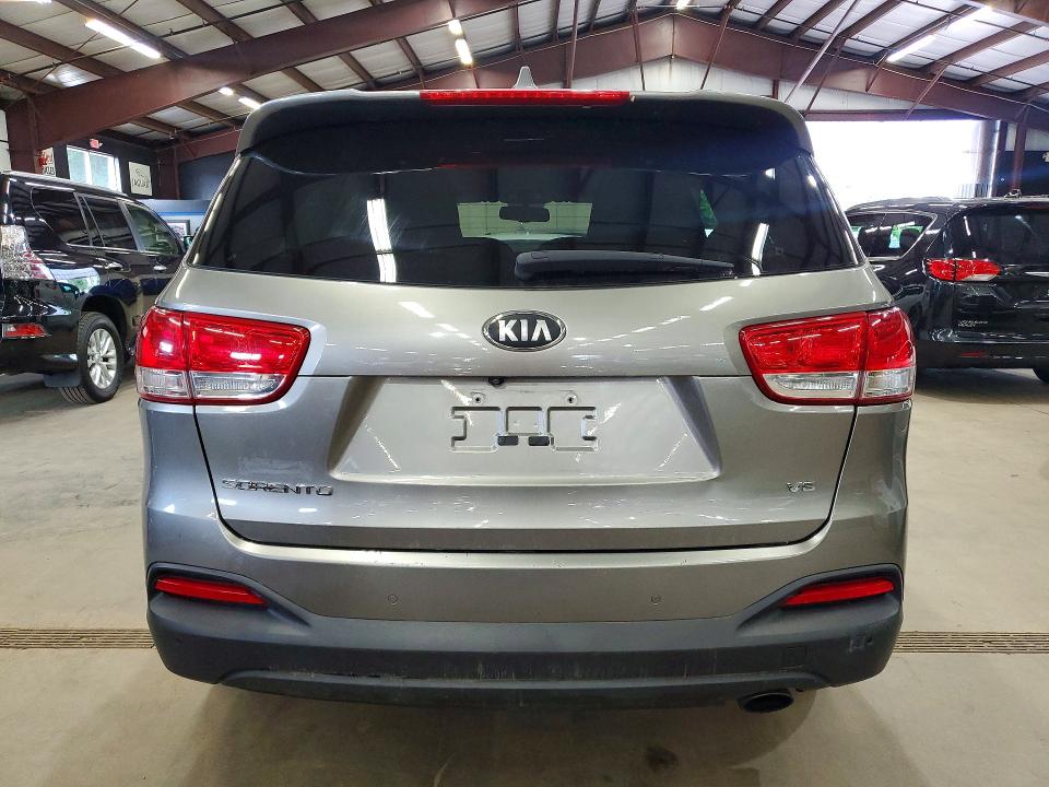 Photo 6 from auction – 2016 KIA SORENTO with VIN 5XYPGDA52GG089912