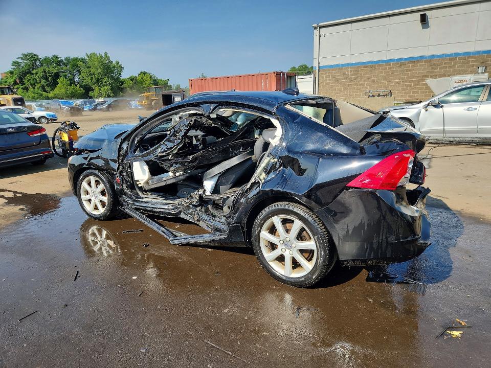 Photo 2 from auction – 2016 VOLVO S60 with VIN YV1612TK5G2391476