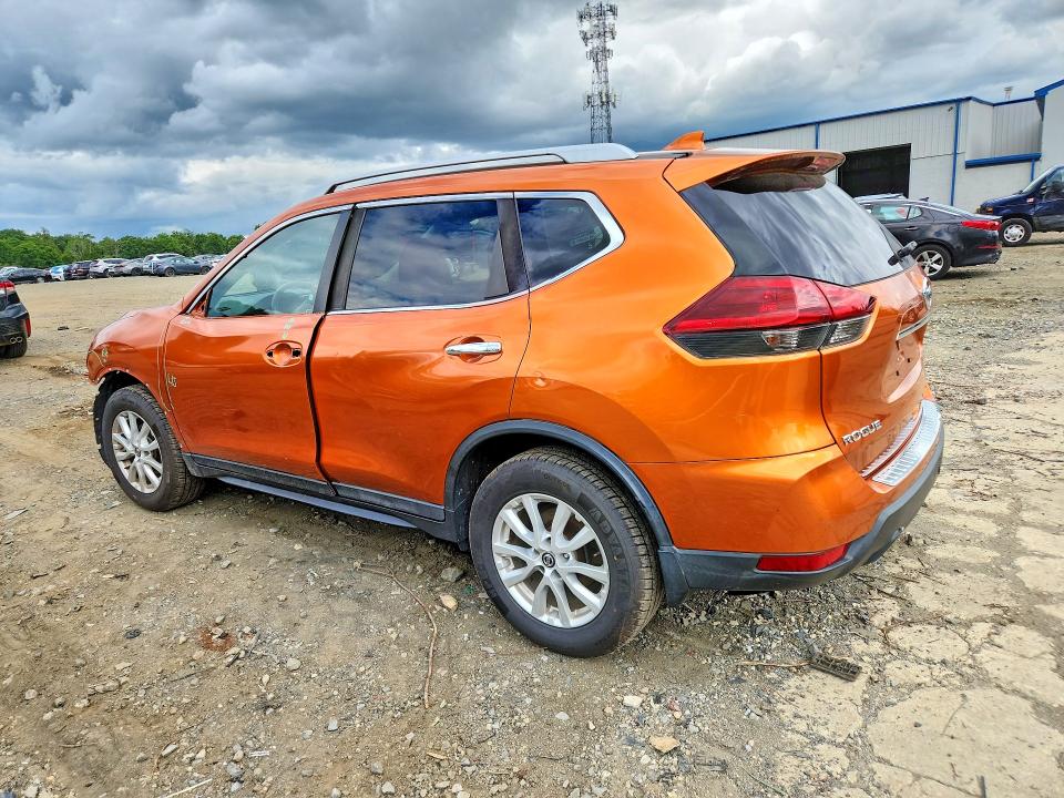 Снимка 2 от търг – 2018 NISSAN ROGUE с VIN 5N1AT2MV8JC820500