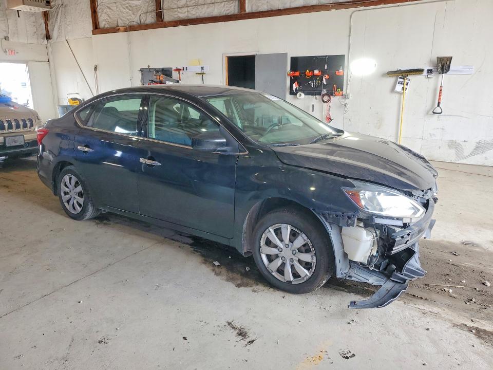Photo 4 from auction – 2016 NISSAN SENTRA with VIN 3N1AB7AP7GL650835