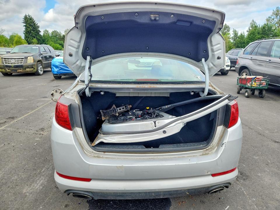 Photo 6 from auction – 2011 KIA OPTIMA with VIN KNAGM4A78B5178800