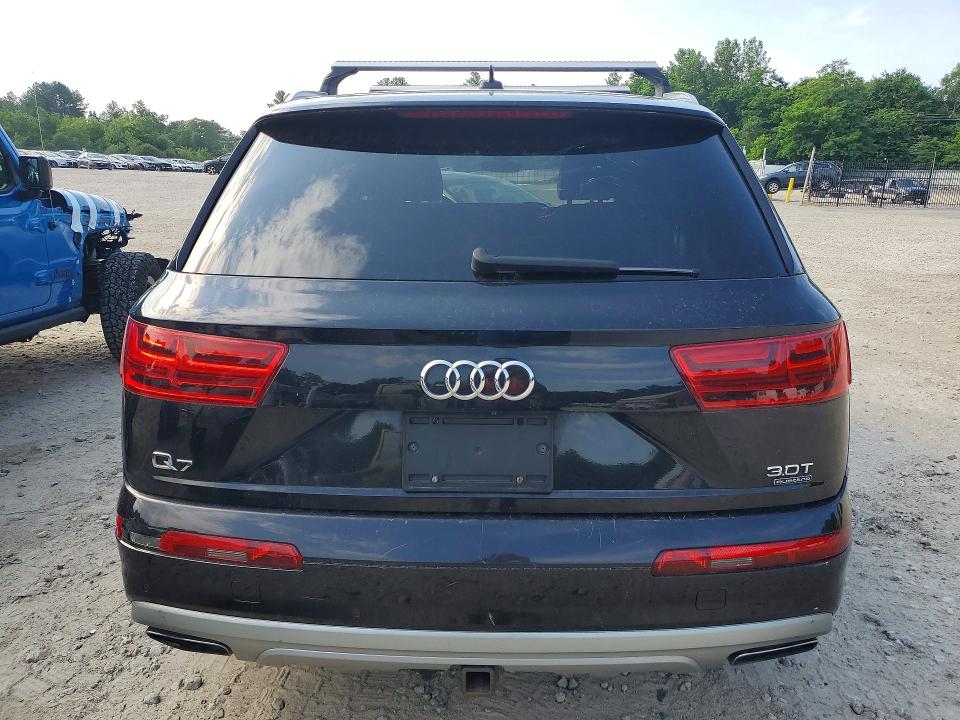 Photo 6 from auction – 2018 AUDI Q7 with VIN WA1LAAF7XJD000449
