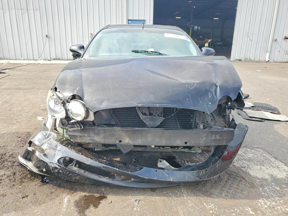 Photo 5 from auction – 2005 BUICK LACROSSE with VIN 2G4WD562251215407