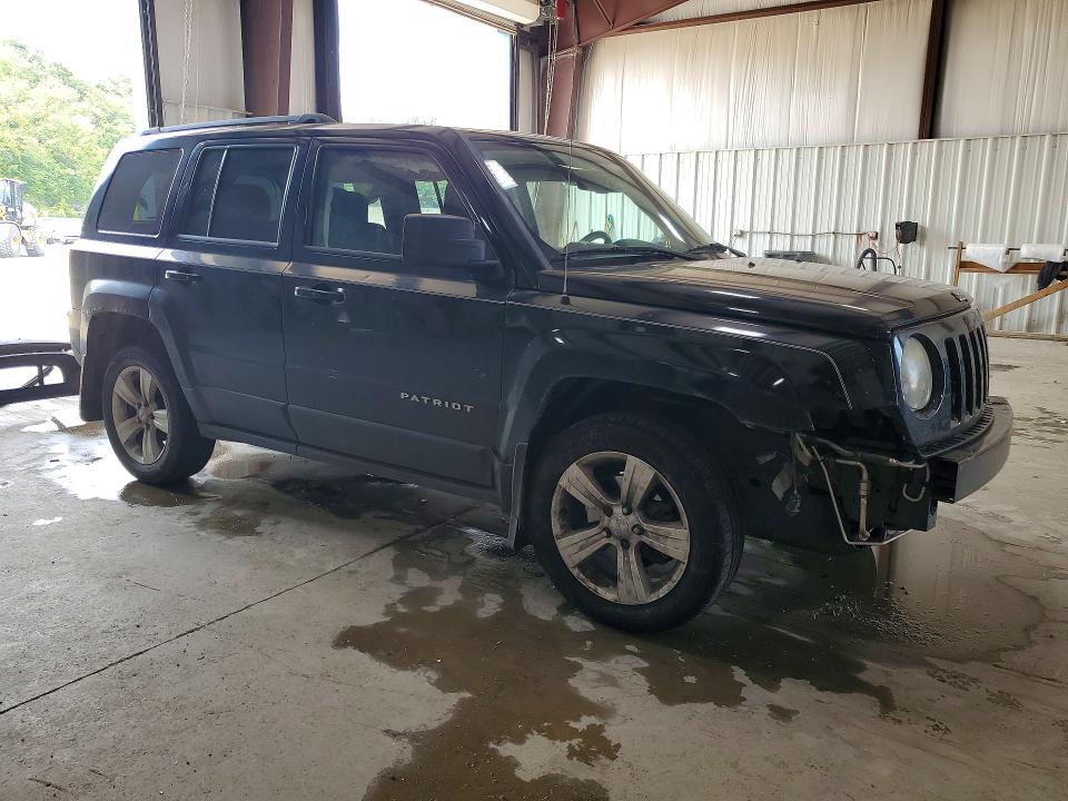 Photo 4 from auction – 2014 JEEP PATRIOT with VIN 1C4NJRFB2ED792443