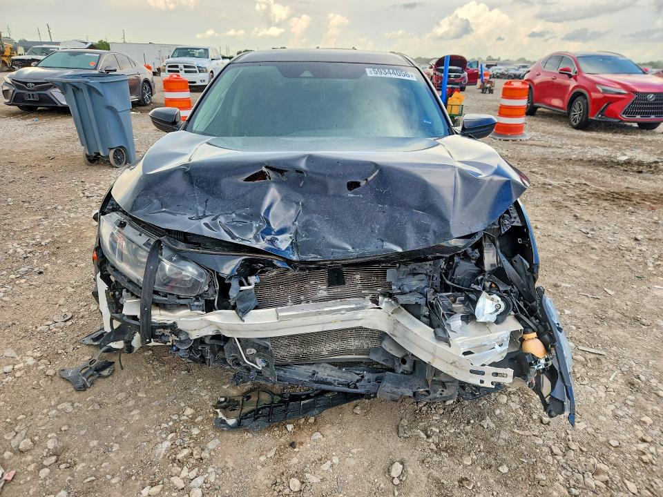 Photo 5 from auction – 2020 HONDA CIVIC with VIN 19XFC2F62LE014969