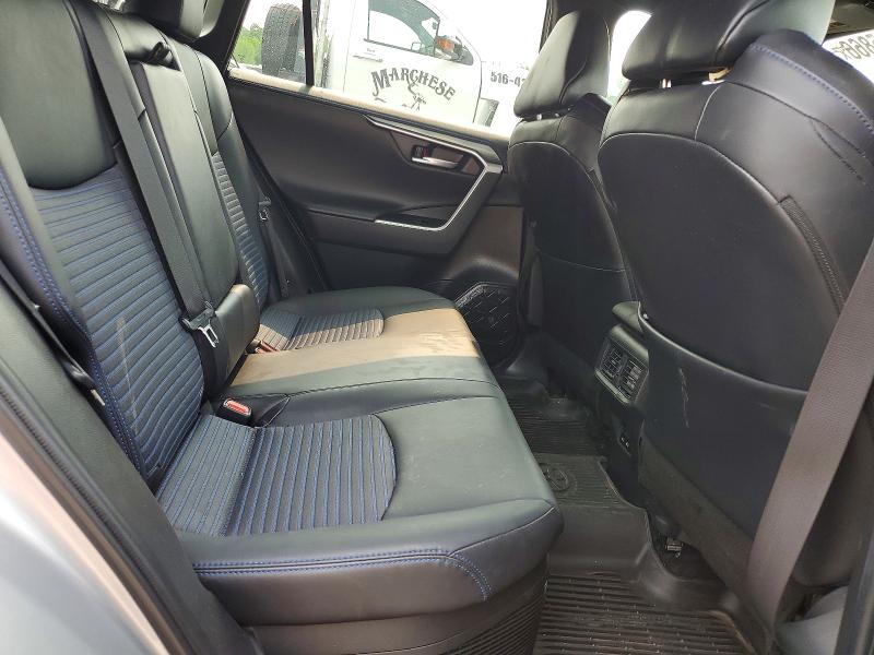 Photo 11 from auction – 2024 TOYOTA RAV4 with VIN 2T3E6RFV5RW053054