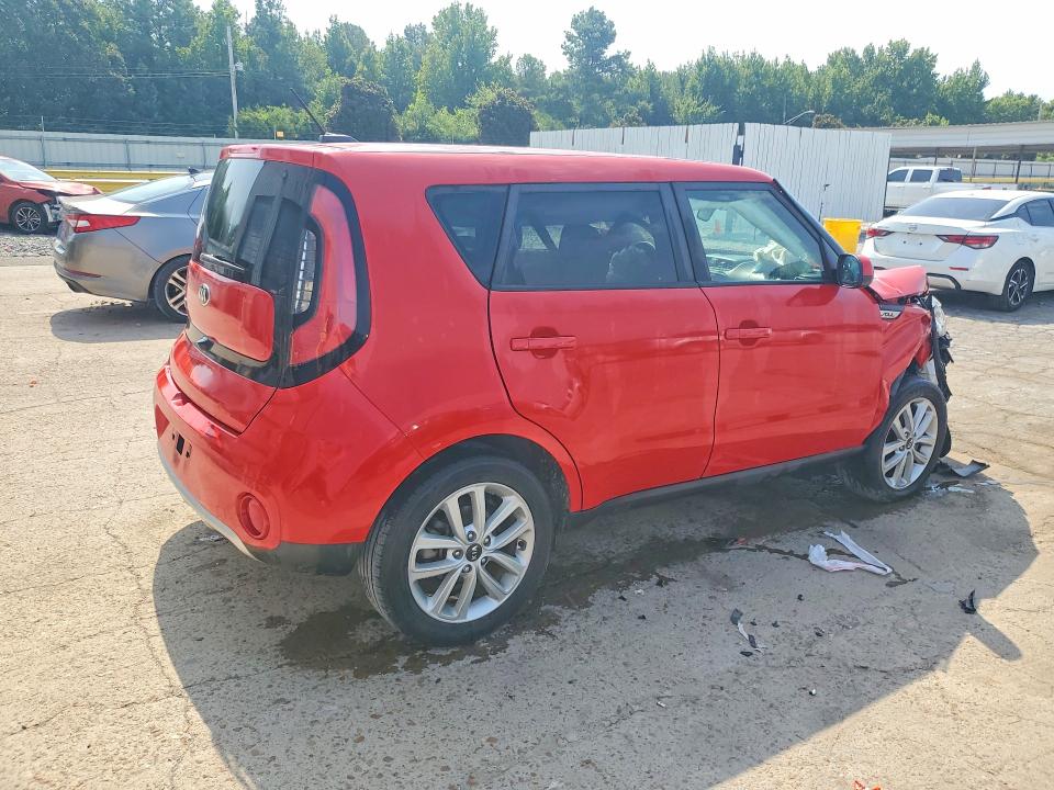Photo 3 from auction – 2018 KIA SOUL with VIN KNDJP3A52J7562311