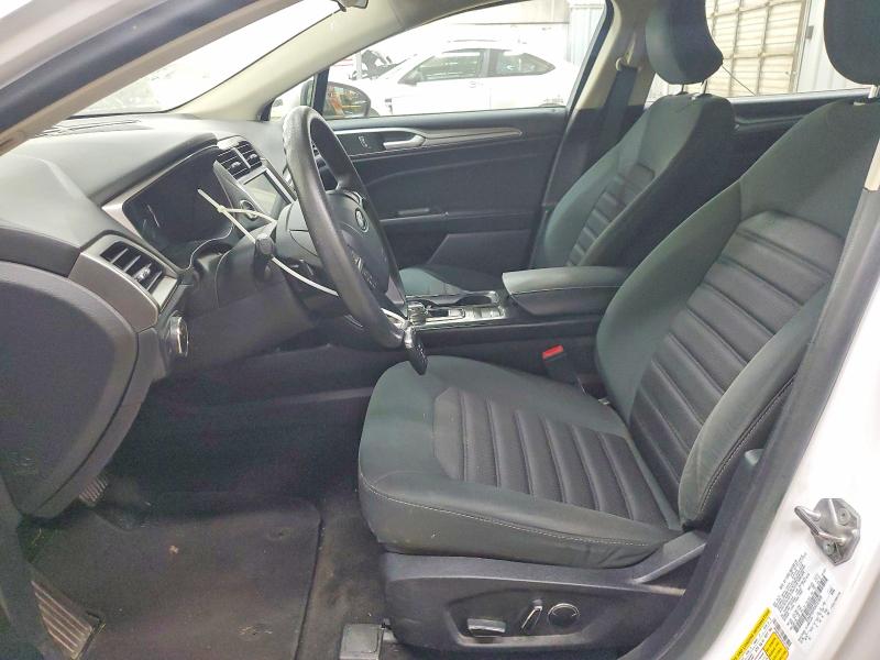Photo 7 from auction – 2018 FORD FUSION with VIN 3FA6P0HD9JR237848