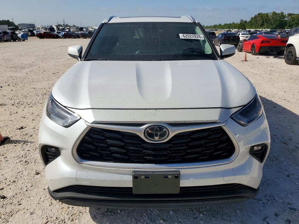 صورة رقم 5 من المزاد - 2023 TOYOTA HIGHLANDER مع VIN 5TDKDRAH5PS037820