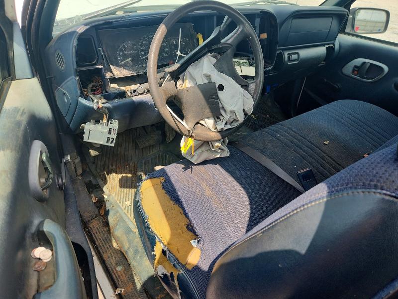 Photo 8 from auction – 1997 CHEVROLET GMT-400 with VIN 1GCEC14W0VZ133488