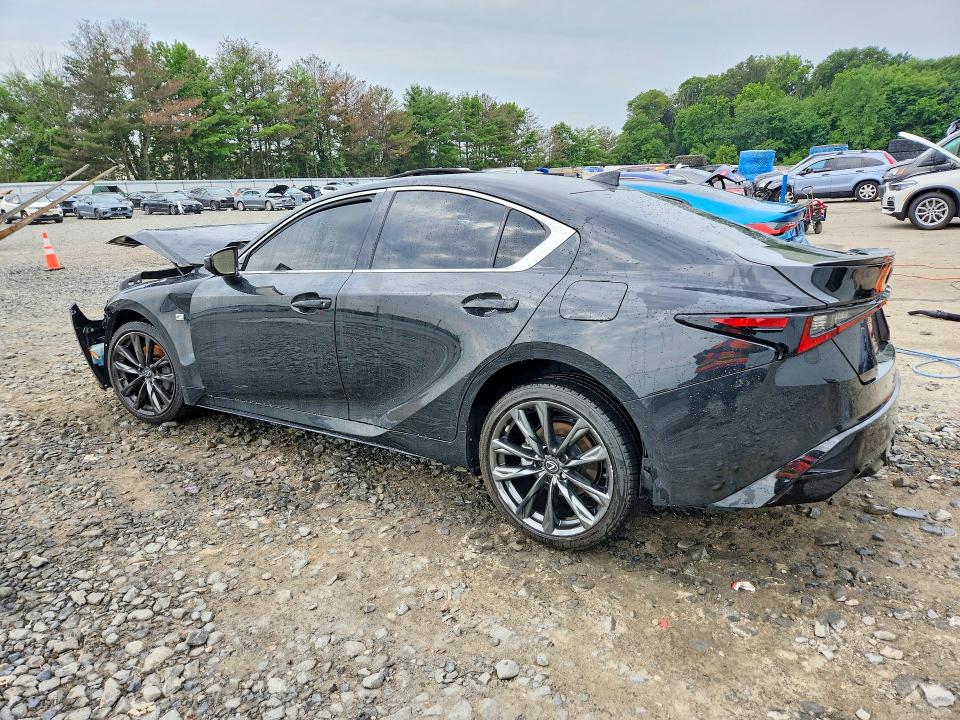 Photo 2 from auction – 2022 LEXUS IS with VIN JTHGZ1E2XN5024111