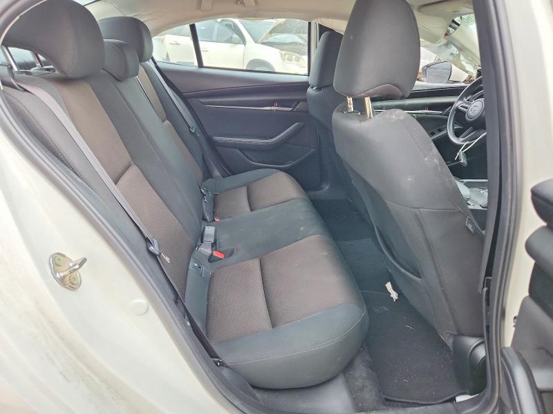 Photo 10 from auction – 2021 MAZDA 3 with VIN JM1BPAAL5M1328033