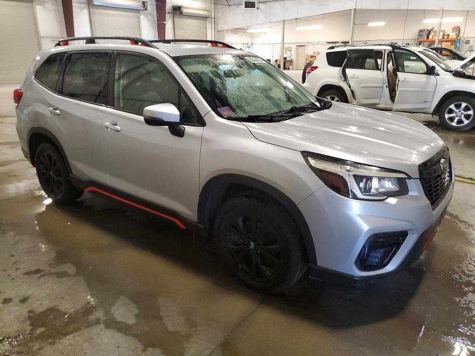 Photo 4 from auction – 2019 SUBARU FORESTER with VIN JF2SKAJC0KH430425