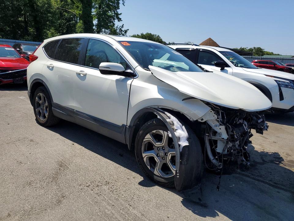 Photo 4 from auction – 2017 HONDA CR-V with VIN 2HKRW2H52HH601961