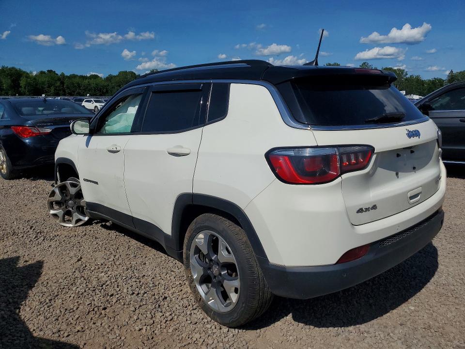 Photo 2 from auction – 2017 JEEP COMPASS with VIN 3C4NJDCB7HT635304