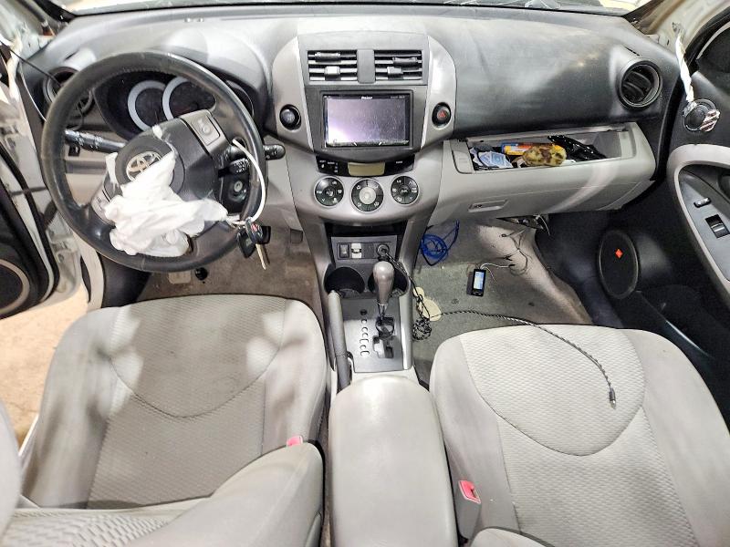 Photo 8 from auction – 2008 TOYOTA RAV4 with VIN JTMBK31V985064695