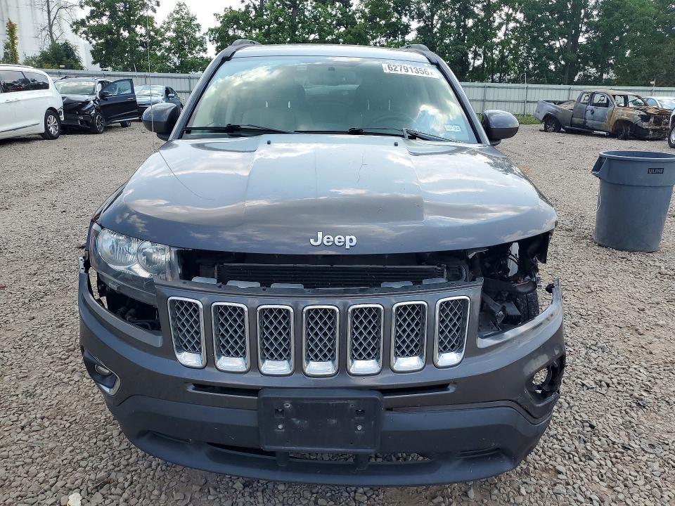 Photo 5 from auction – 2015 JEEP COMPASS with VIN 1C4NJCEA7FD170878