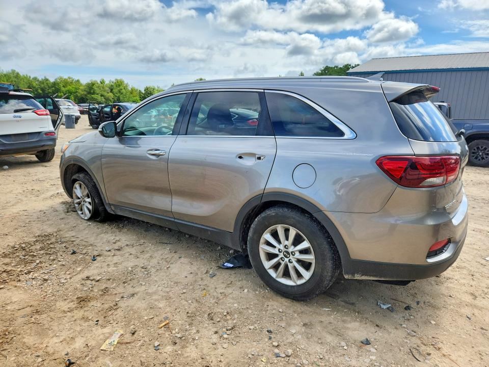 Photo 2 from auction – 2019 KIA SORENTO with VIN 5XYPG4A37KG525337