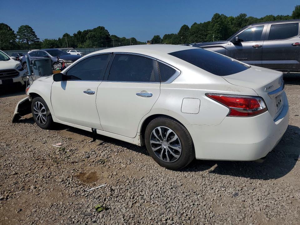 Photo 2 from auction – 2015 NISSAN ALTIMA with VIN 1N4AL3APXFC243823