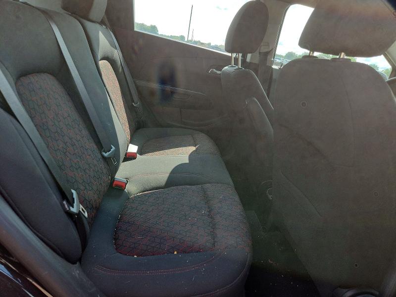 Photo 10 from auction – 2019 CHEVROLET SONIC with VIN 1G1JC6SB4K4103763