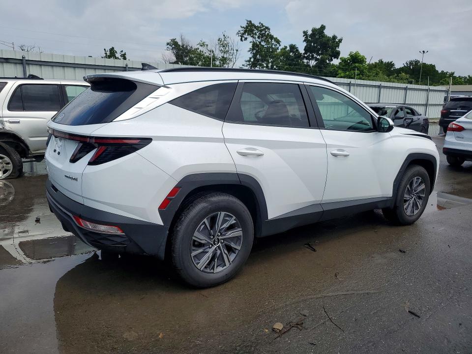 Photo 3 from auction – 2023 HYUNDAI TUCSON with VIN KM8JBCA15PU096410