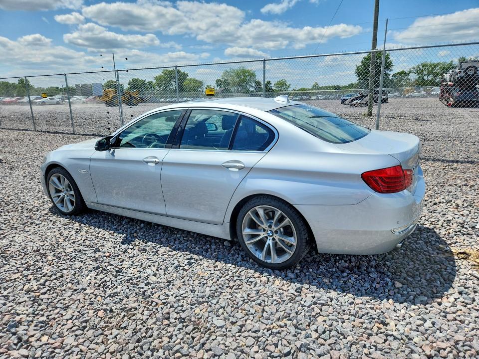 Photo 2 from auction – 2016 BMW 535 with VIN WBA5B3C59GG253759