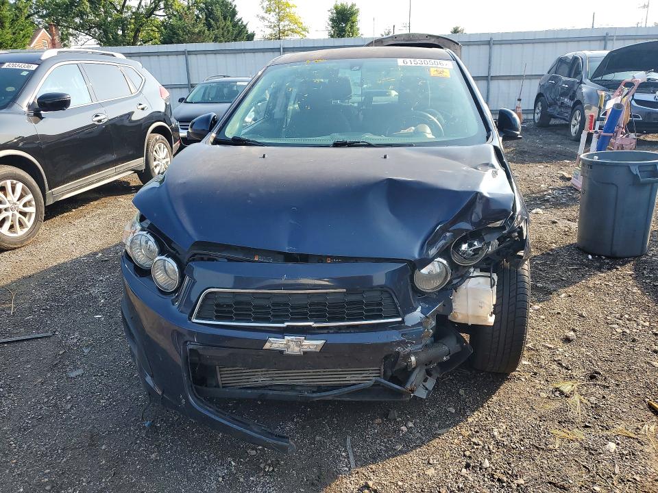 Zdjęcie 5 z aukcji – 2016 CHEVROLET SONIC z VIN 1G1JC5SB0G4131948