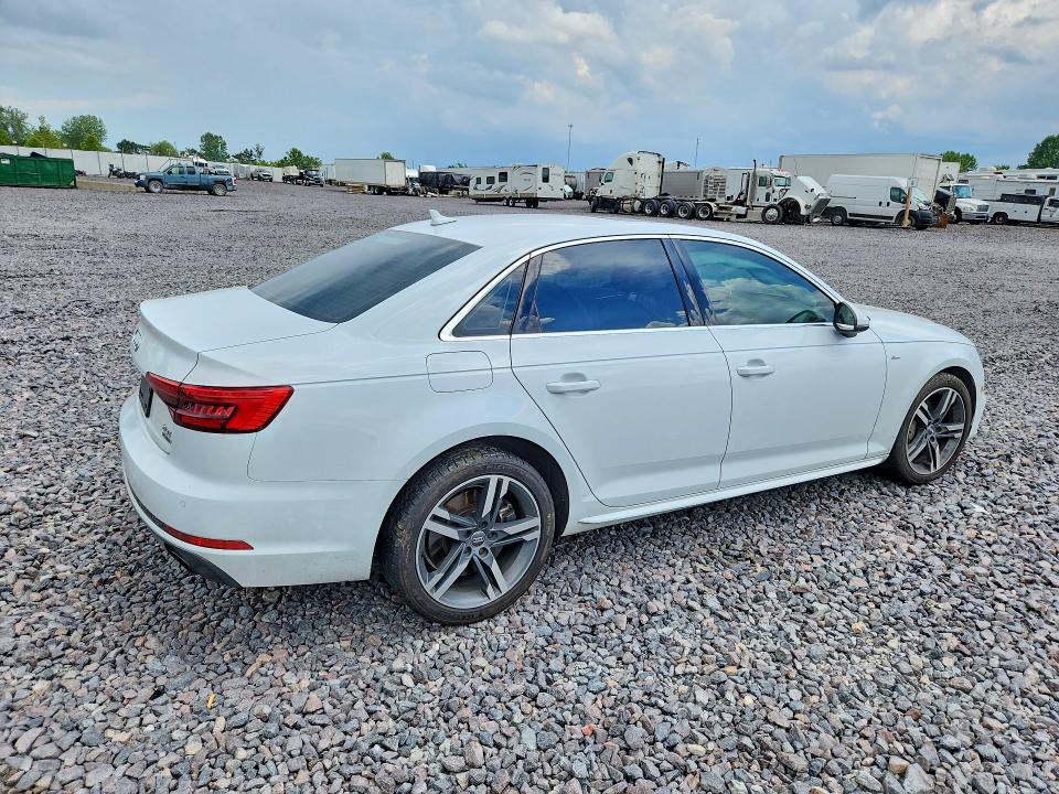 Photo 3 from auction – 2017 AUDI A4 with VIN WAUENAF44HN024417