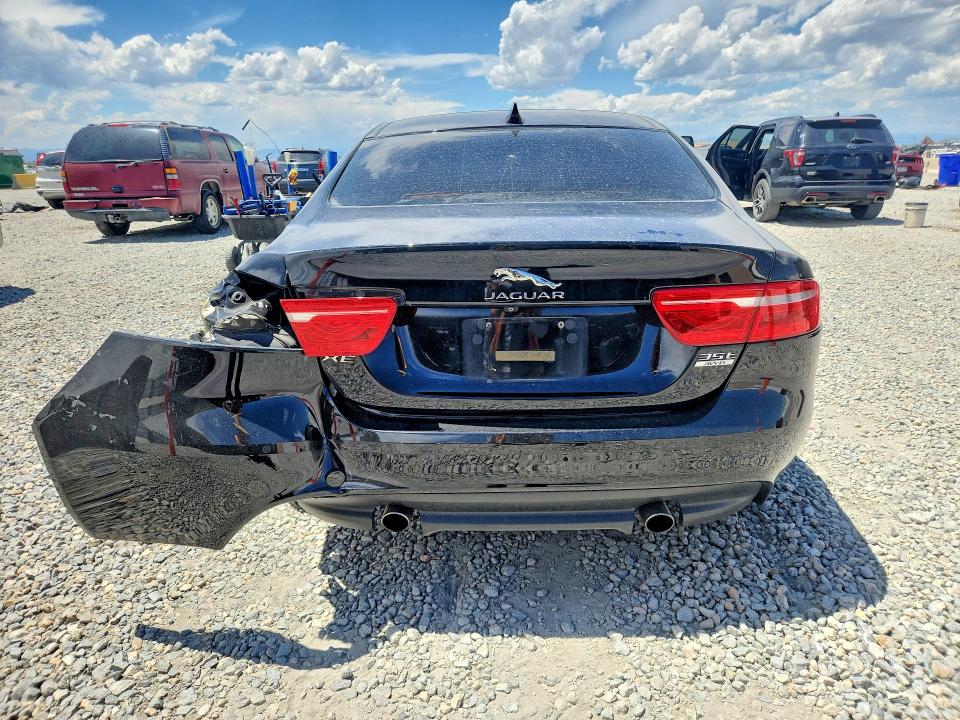 Photo 6 from auction – 2017 JAGUAR XE with VIN SAJAK4BV0HA969478