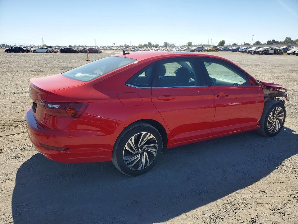 Photo 3 from auction – 2021 VOLKSWAGEN JETTA with VIN 3VWE57BU9MM030274