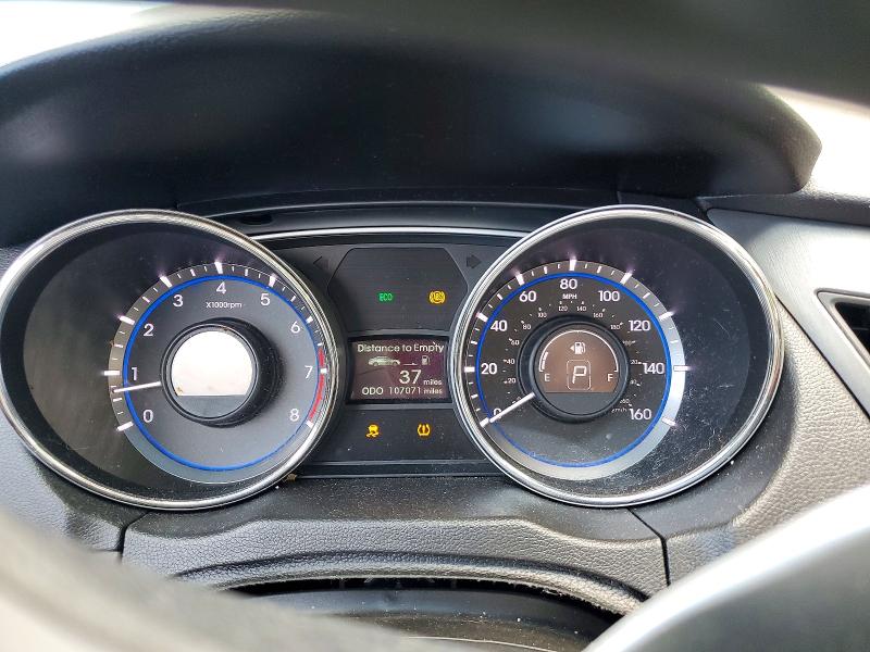 Photo 9 from auction – 2013 HYUNDAI SONATA with VIN 5NPEC4AC3DH610917