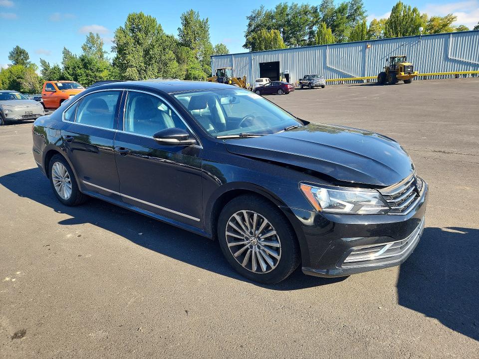 Photo 4 from auction – 2016 VOLKSWAGEN PASSAT with VIN 1VWBS7A32GC013374