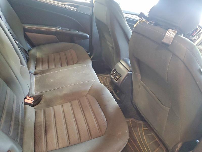 Photo 10 from auction – 2019 FORD FUSION with VIN 3FA6P0HD4KR287168