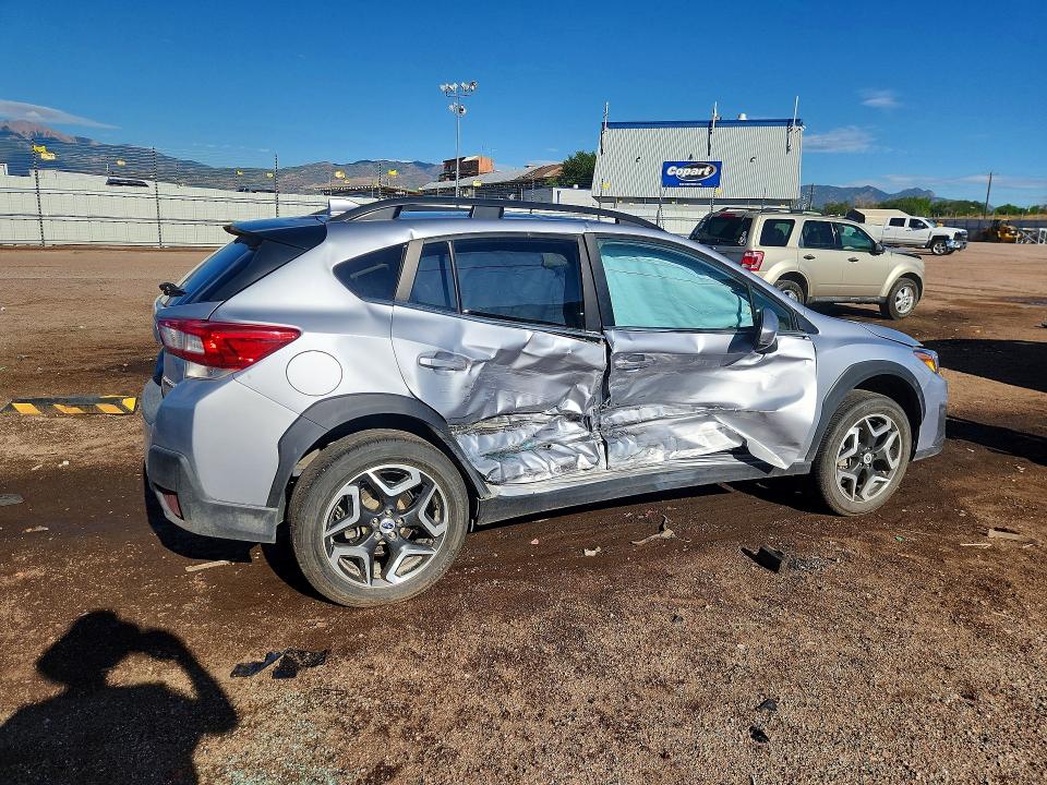 Photo 3 from auction – 2018 SUBARU CROSSTREK with VIN JF2GTAMC0JH226124