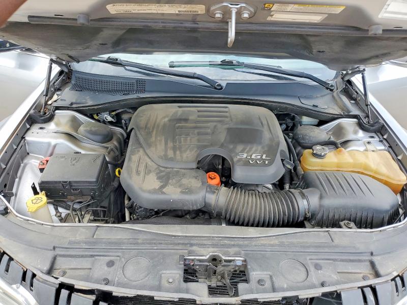 Photo 11 from auction – 2011 CHRYSLER 300 with VIN 2C3CA5CG0BH559874