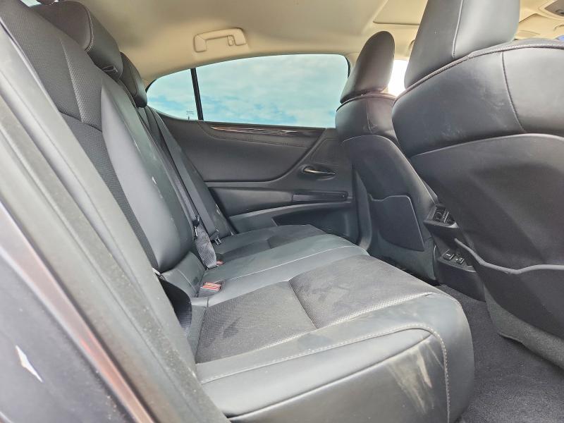 Photo 10 from auction – 2021 LEXUS ES 250 with VIN 58AD11D14MU001694