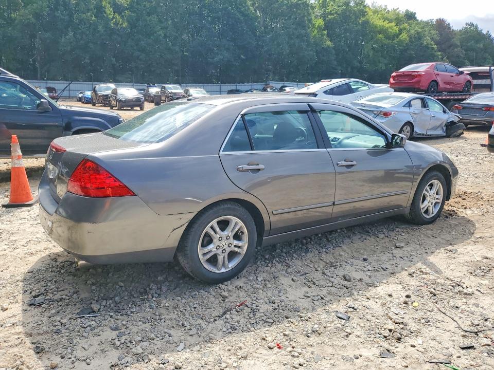 Photo 3 from auction – 2006 HONDA ACCORD with VIN 1HGCM56856A096417