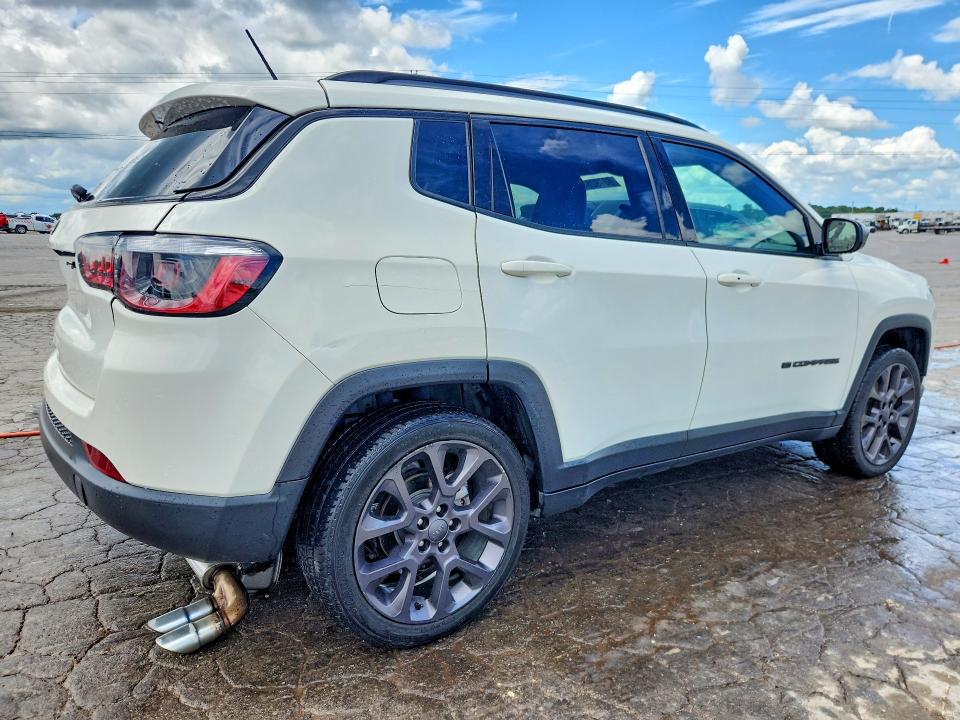 Photo 3 from auction – 2021 JEEP COMPASS with VIN 3C4NJDEB8MT596309