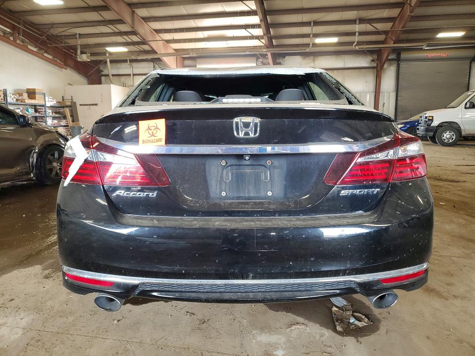Photo 6 from auction – 2016 HONDA ACCORD with VIN 1HGCR2F57GA129375