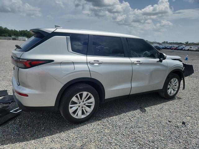 Photo 3 from auction – 2025 MITSUBISHI OUTLANDER with VIN JA4J3UA80SZ056522