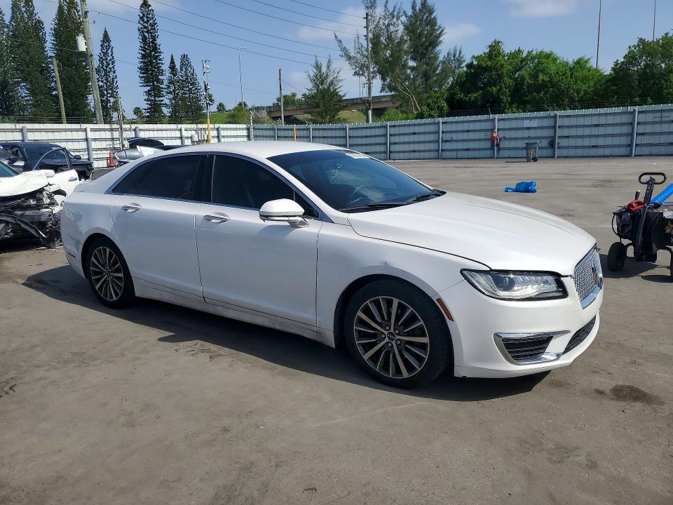 Zdjęcie 4 z aukcji – 2017 LINCOLN MKZ z VIN 3LN6L5A99HR646527