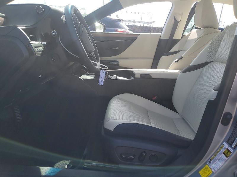 Photo 7 from auction – 2023 LEXUS ES 300H with VIN 58ADA1C18PU036311