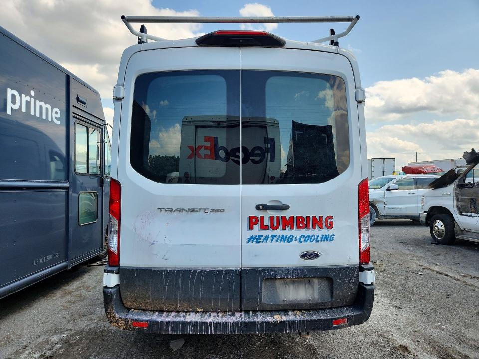 Photo 6 from auction – 2021 FORD TRANSIT with VIN 1FTBR1C84MKA42526