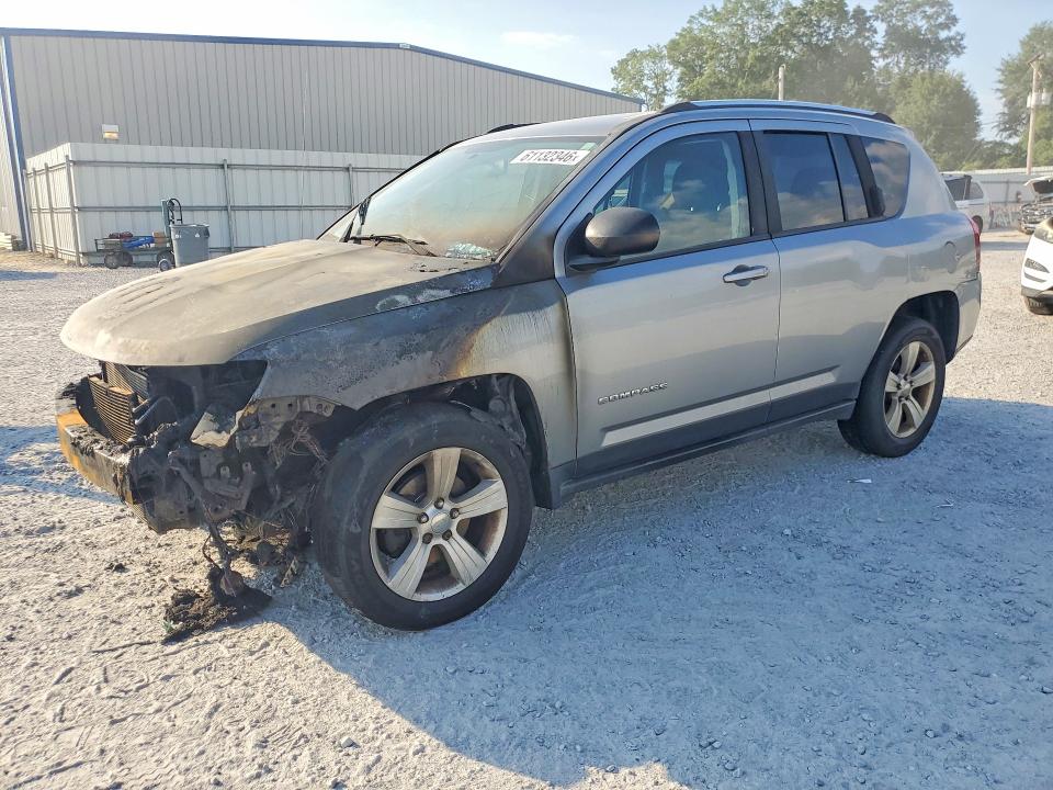 JEEP COMPASS 2015 with VIN 1C4NJDBBXFD135416 - Photo from auction