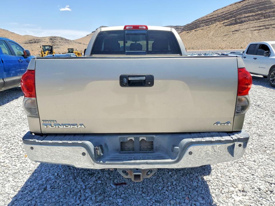 Photo 6 from auction – 2007 TOYOTA TUNDRA with VIN 5TFBV54167X018014