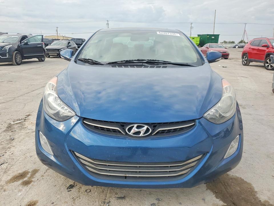 Photo 5 from auction – 2013 HYUNDAI ELANTRA with VIN KMHDH4AE9DU976381
