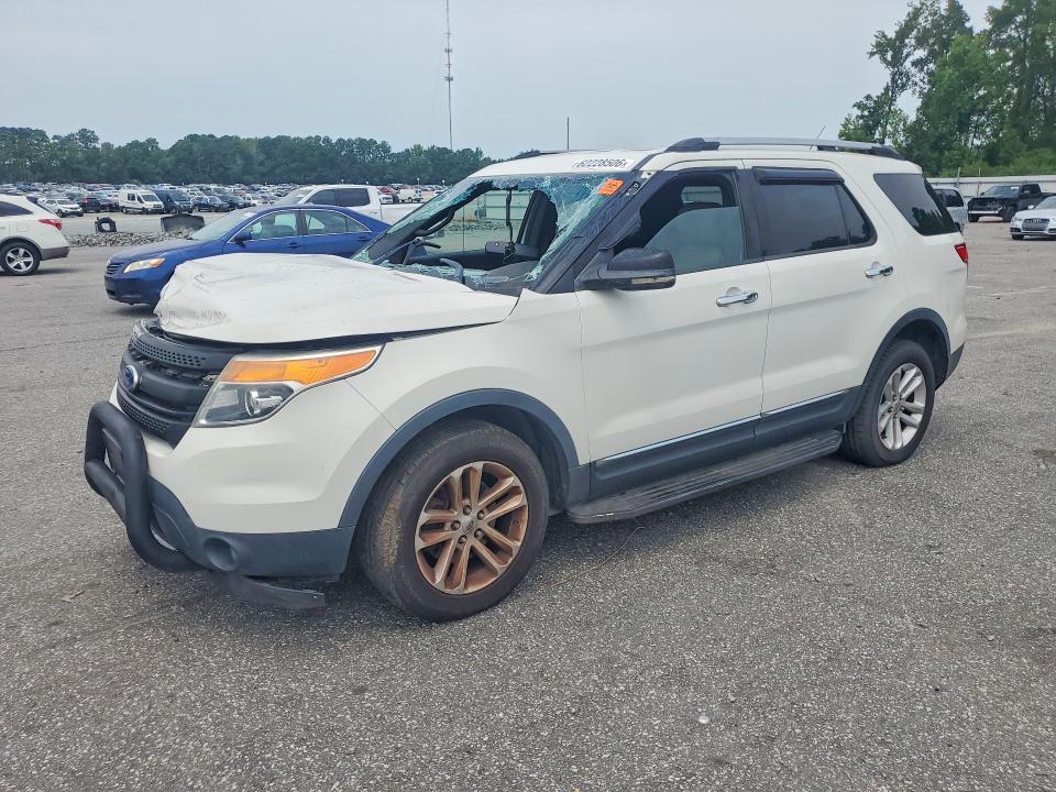 FORD EXPLORER 2011 with VIN 1FMHK8D89BGA20927 - Photo from auction