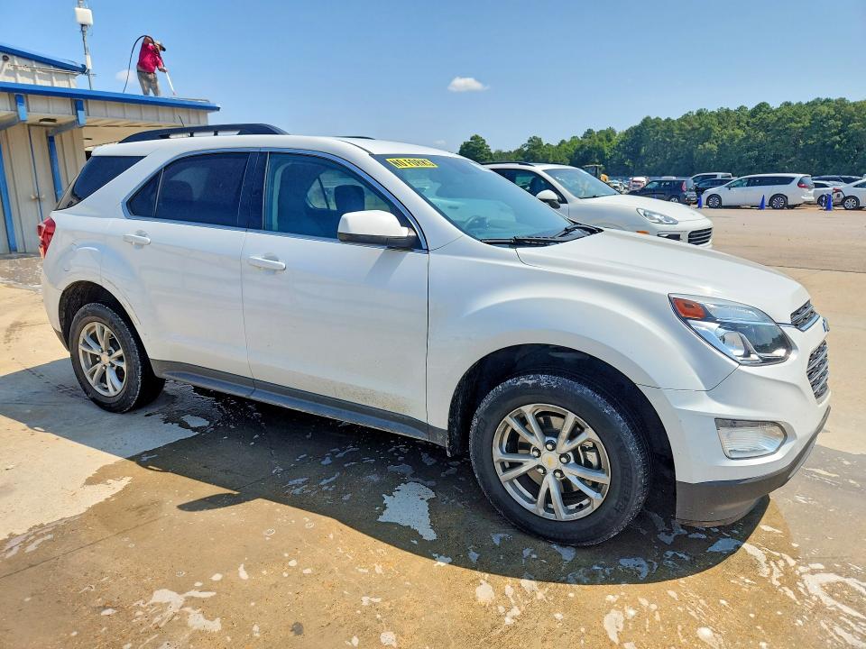 Photo 4 from auction – 2017 CHEVROLET EQUINOX with VIN 2GNALCEK2H1516598