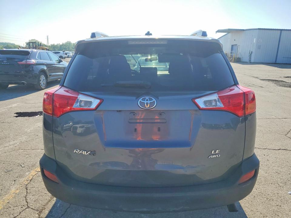 Photo 6 from auction – 2014 TOYOTA RAV4 with VIN JTMBFREV4EJ002206